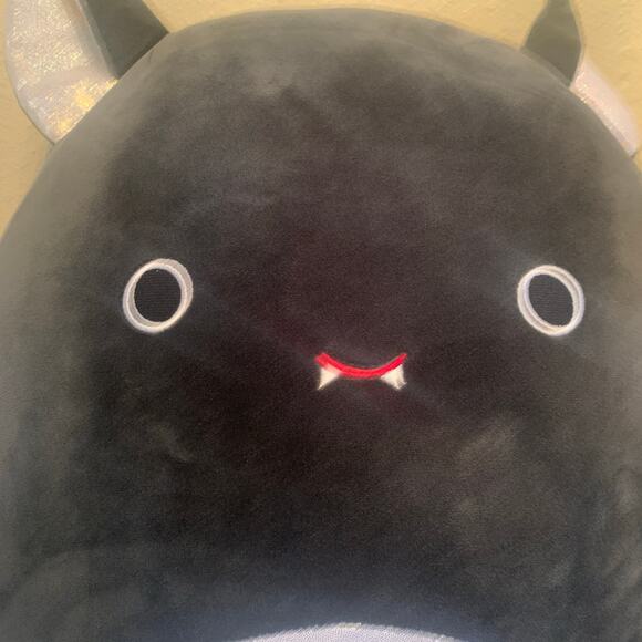 Squishmallows Halloween Squad 2021 Silver Emily Bat 16" Sparkly Wings Belly A41 - Picture 10 of 13